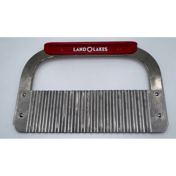 Land O Lakes Other - Land O Lakes Wavy Crinkle Cutter Stainless Steel Red Handle Vegetable Slicer